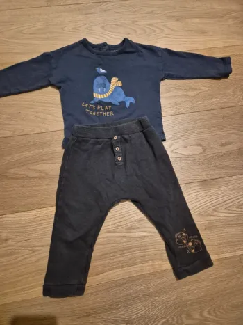 Pantalon et t shirt