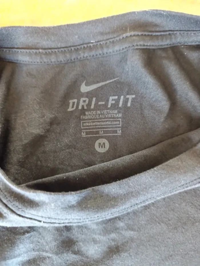 T-shirt nike dri-fit noir - photo numéro 4