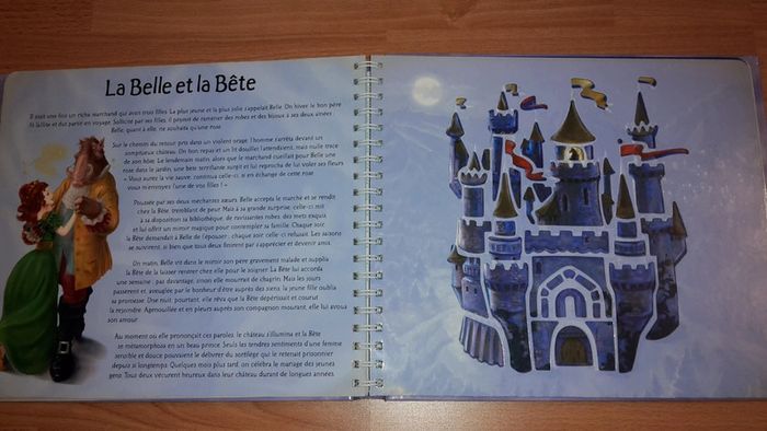 Livre Je dessine les princesses: Livre à pochoirs - photo numéro 2