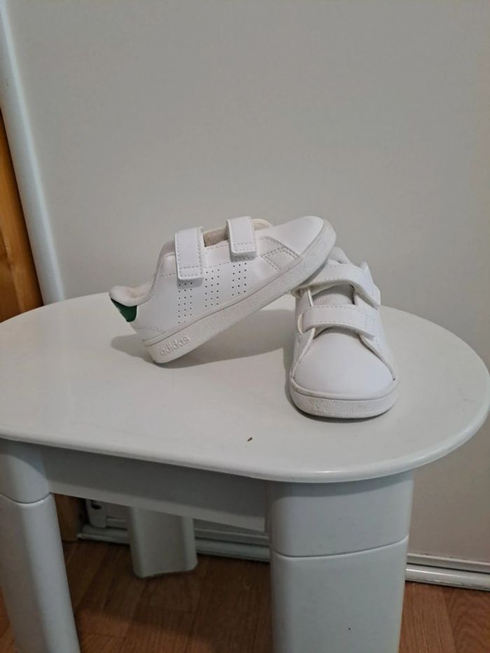 Basket adidas 24 - photo numéro 4