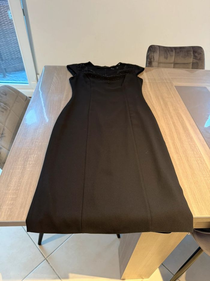 Robe noir Sarar taille 36 - photo numéro 4