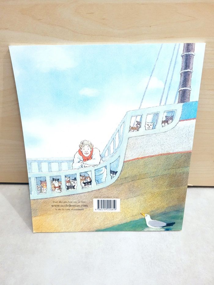 🌺 Livre (école des loisirs) : Le chapitaine - photo numéro 5