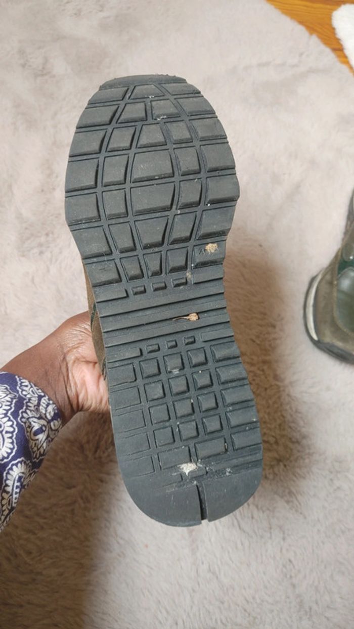 Basket excellente qualité en cuir vert et vert kaki - photo numéro 13