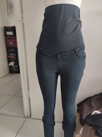 #kytie38femme. Pantalon skinny de grossesse 🤰 taille 38