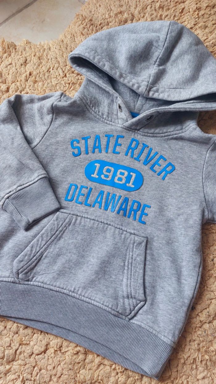 Sweat-shirt 2 ans - photo numéro 2