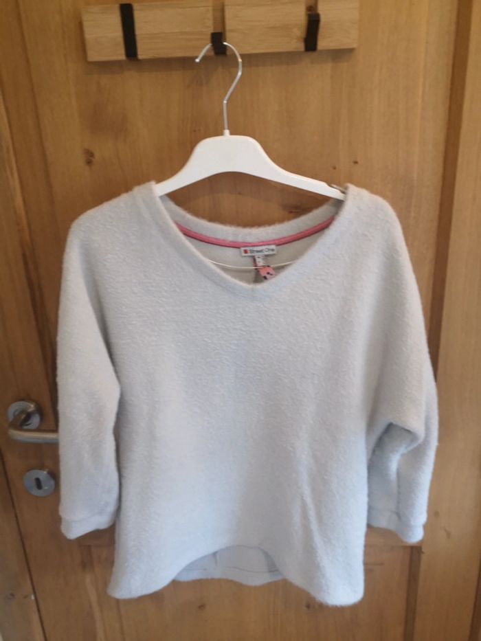 Pull d'hiver col en V Street One en blanc cassé Xs