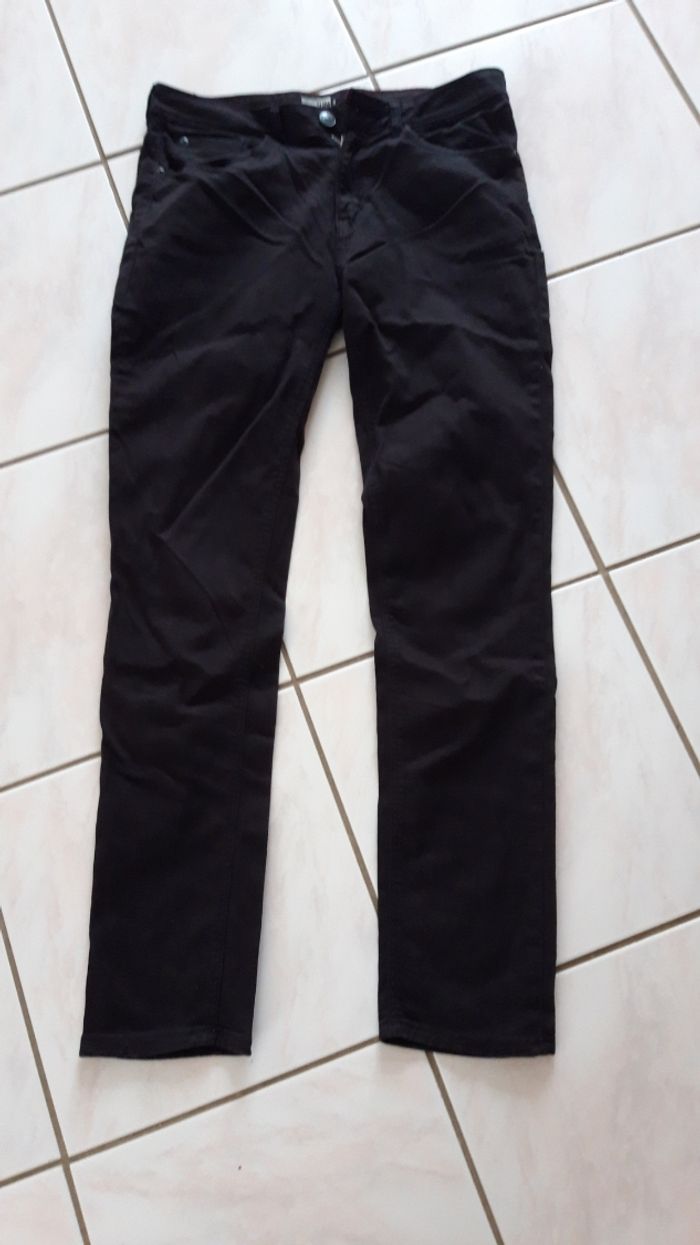 Jeans noir - photo numéro 4