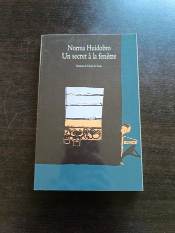 Livre UN SECRET A LA FENÊTRE