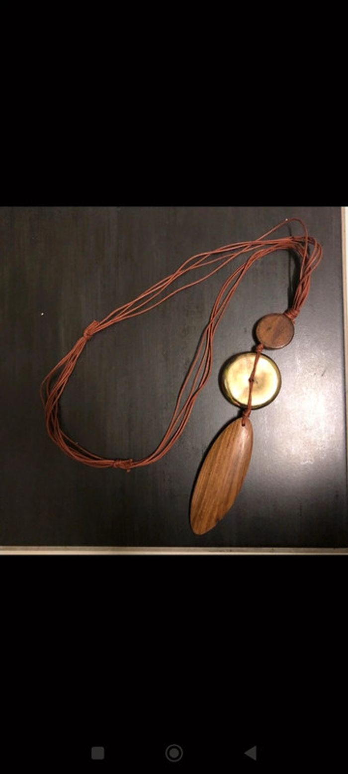 🌺 collier sautoir marron perles en bois et métal doré - photo numéro 2
