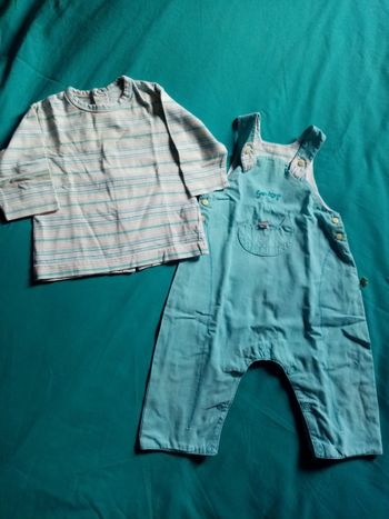 Ensembles salopettes et t-shirt