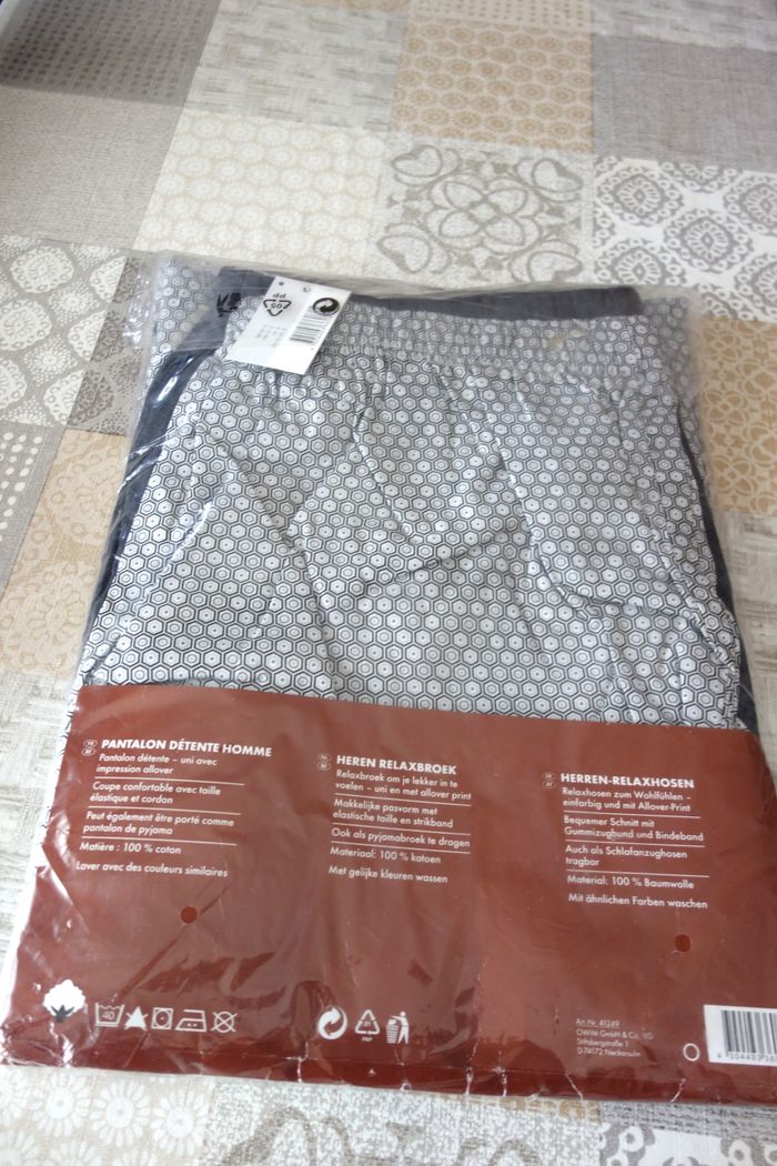 lot 2 pantalons pyjamas - photo numéro 3