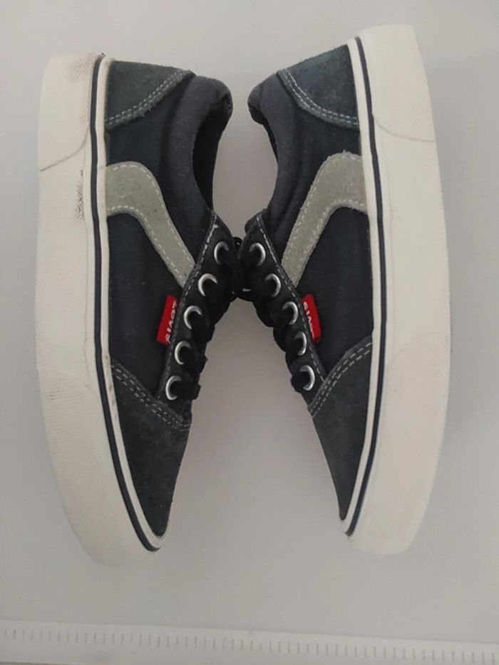Basket Levi’s garçon pointure 31 - photo numéro 3