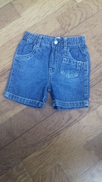 1 short garçon 12 mois 