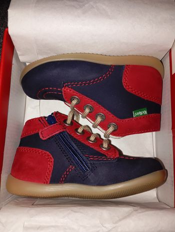 Kickers neuves mixte en taille 23