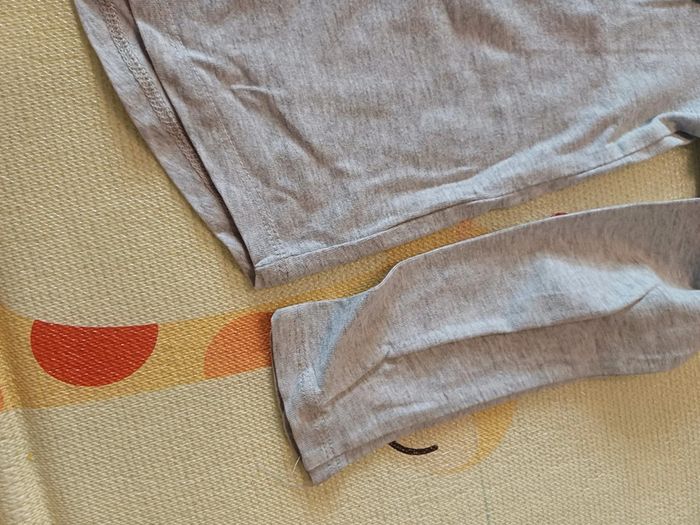 Lot t-shirts manches longues 4 ans - photo numéro 11