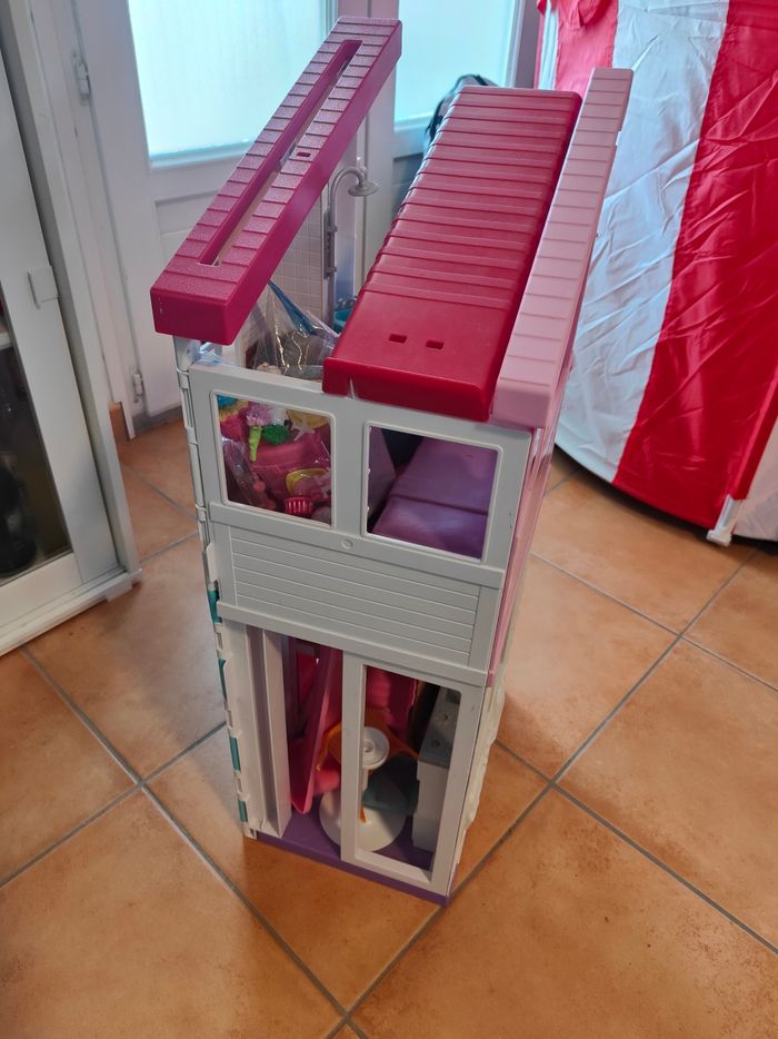 Maison de Barbie Malibu 2en1 - photo numéro 8