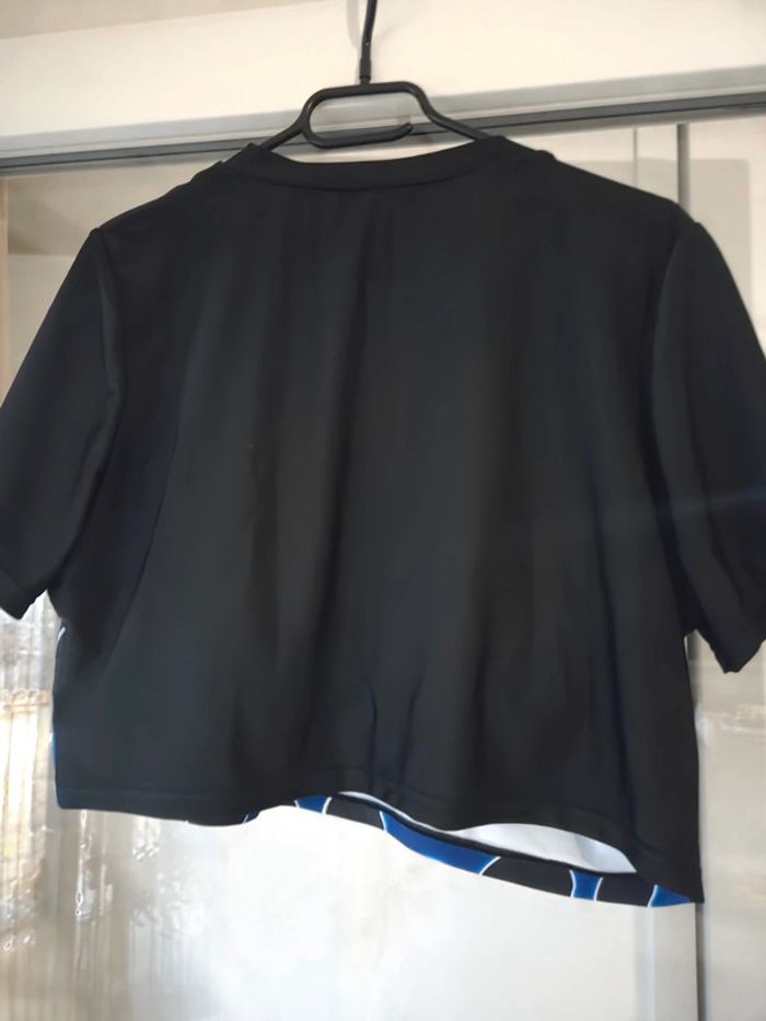 Haut maillot t-shirt - photo numéro 4
