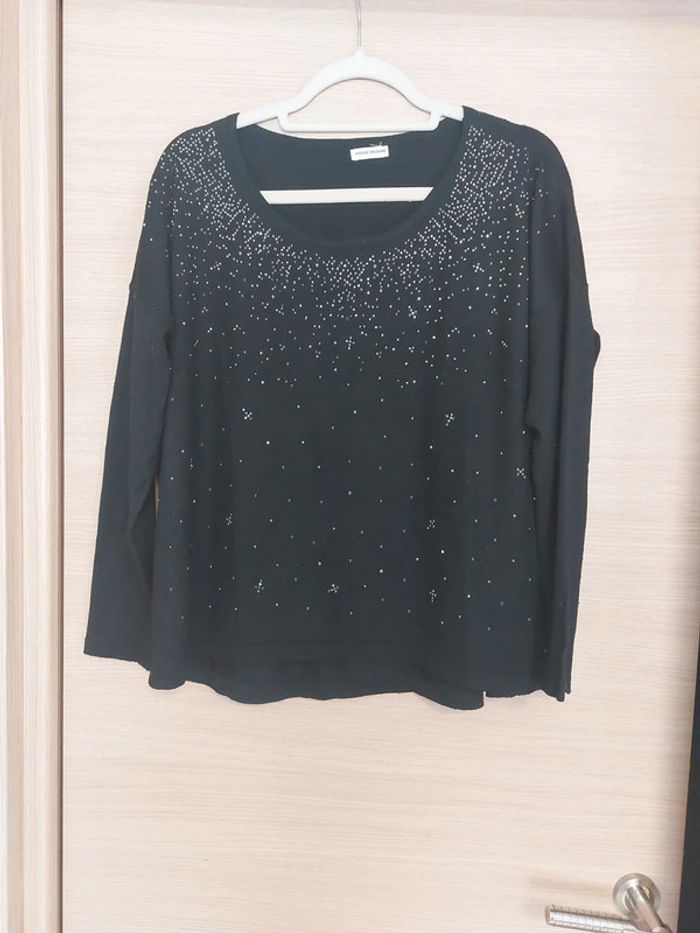 Haut noir grande taille avec strass