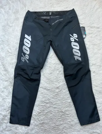 Pantalon 100% cent per cent