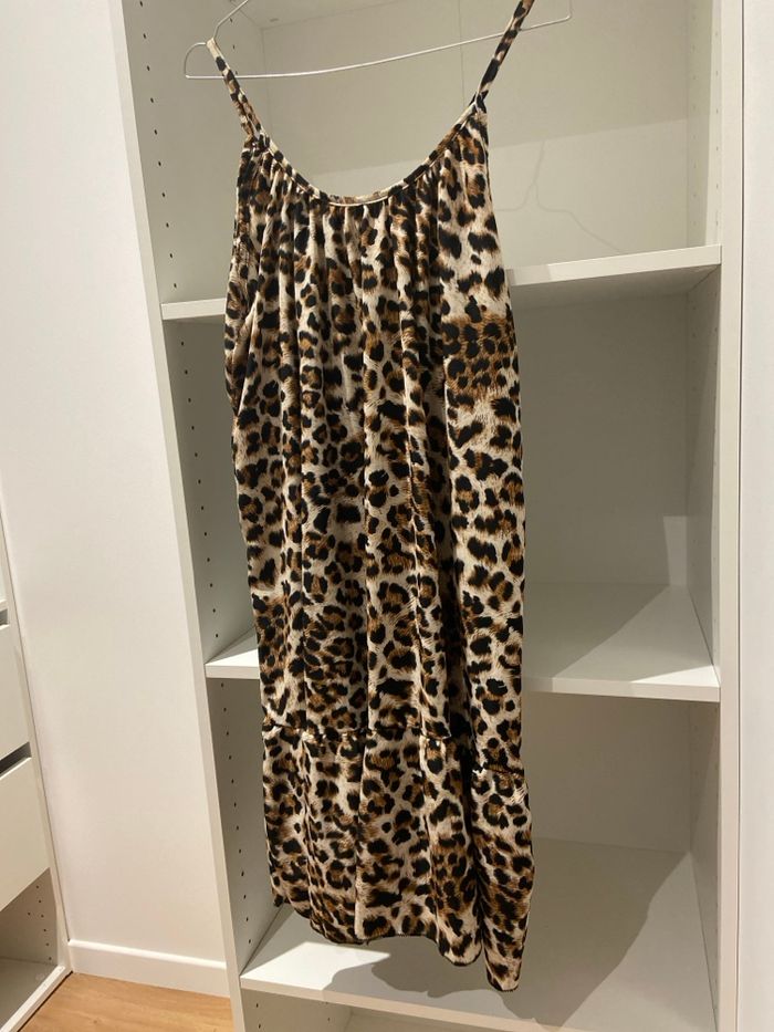 1 combi short + 2 robes d’été - photo numéro 3