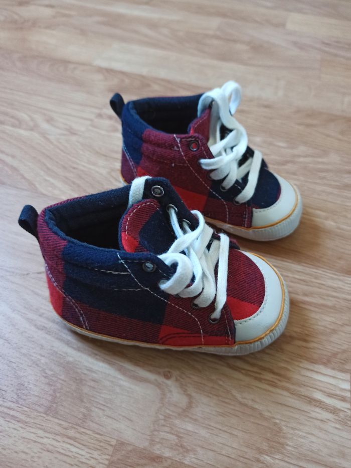 Chaussures bébé BabyGap - photo numéro 2