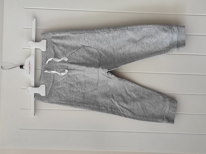 👖 Jogging garçon – 36 mois – Gris – Très bon état - photo numéro 2