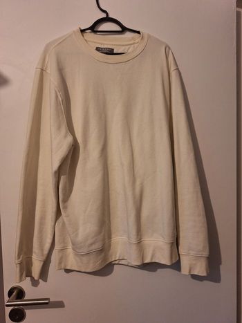 Pull blanc