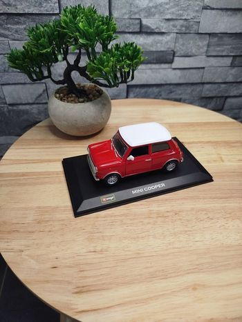 Voiture Mini Cooper Burago 