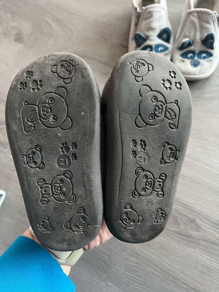 Lot de 2 paires de chaussons mixtes - photo numéro 2