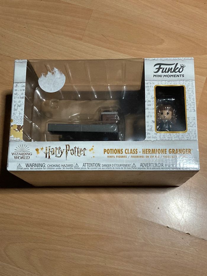 Funko Mini Moments Harry Potter Potions Class ~ Hermione Granger neuf