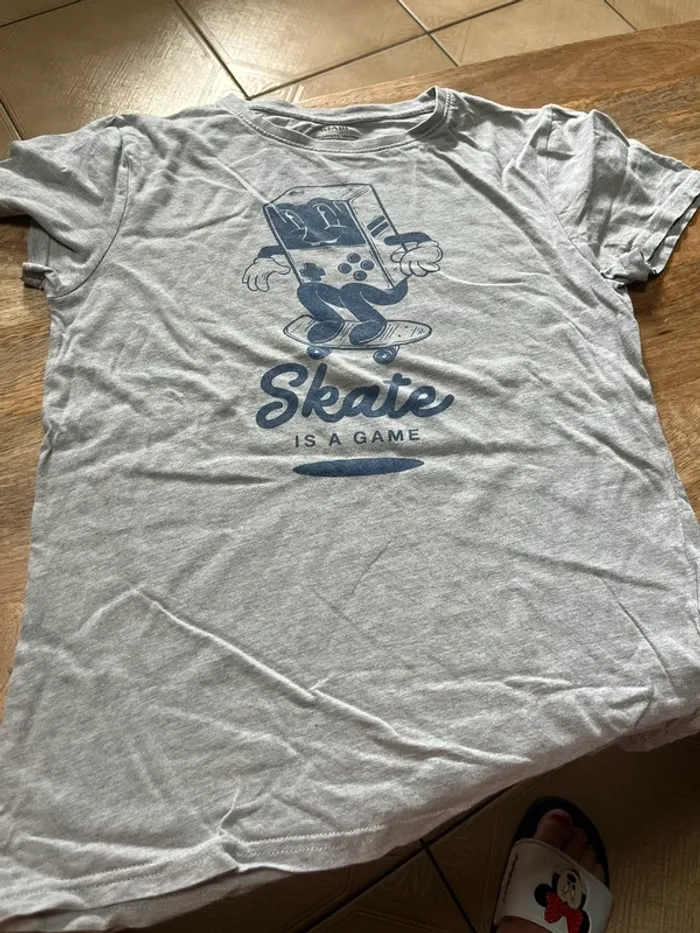 T-shirt