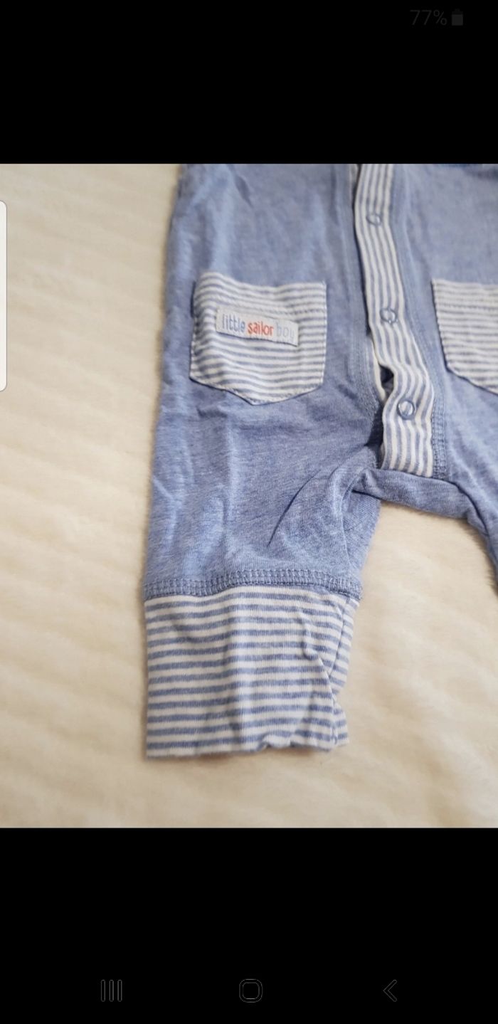 Pyjama bébé taille 1 mois - photo numéro 4