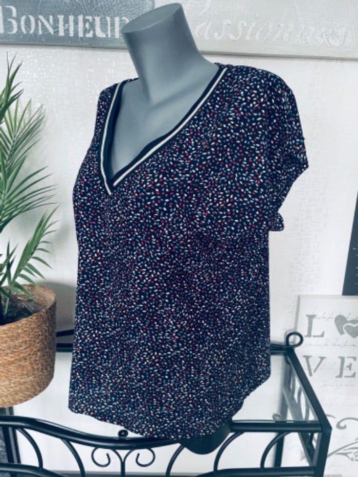 Jolie tunique taille 46