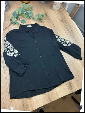 blouse femme noir brodé broderies chemise femme taille L taille 40