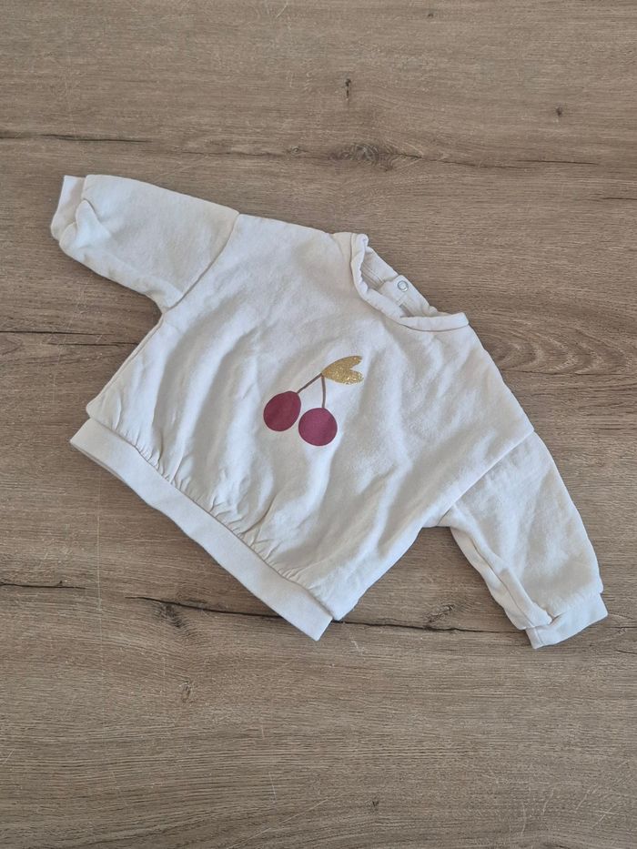 Pull sweat 9 mois 🍒