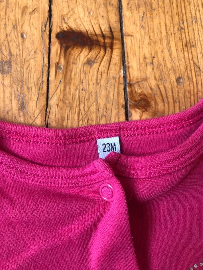 Lot teeshirt 23 mois - photo numéro 4