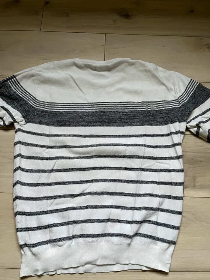 Pull Armand Thierry taille XL - photo numéro 3