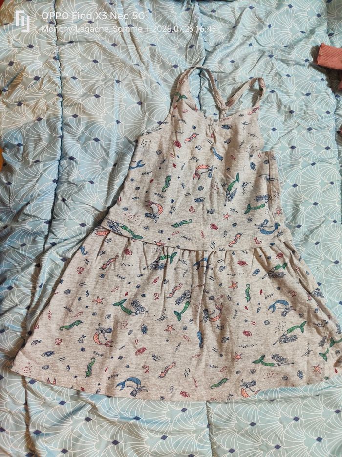 Robe été in extenso 6ans/113-119cm Réduction jusqu'à -70%