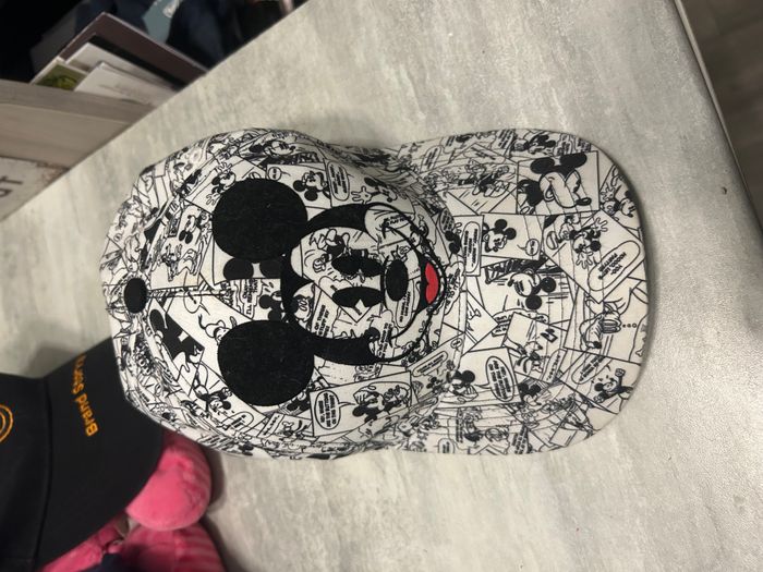 casquette mickey disneyland paris