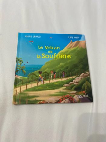 Livre le volcan de la Soufrière