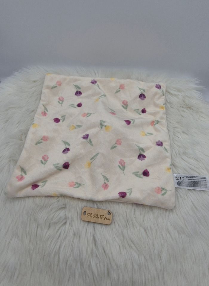 Doudou plat carré fleur marguerite jaune tulipes Primark - photo numéro 2