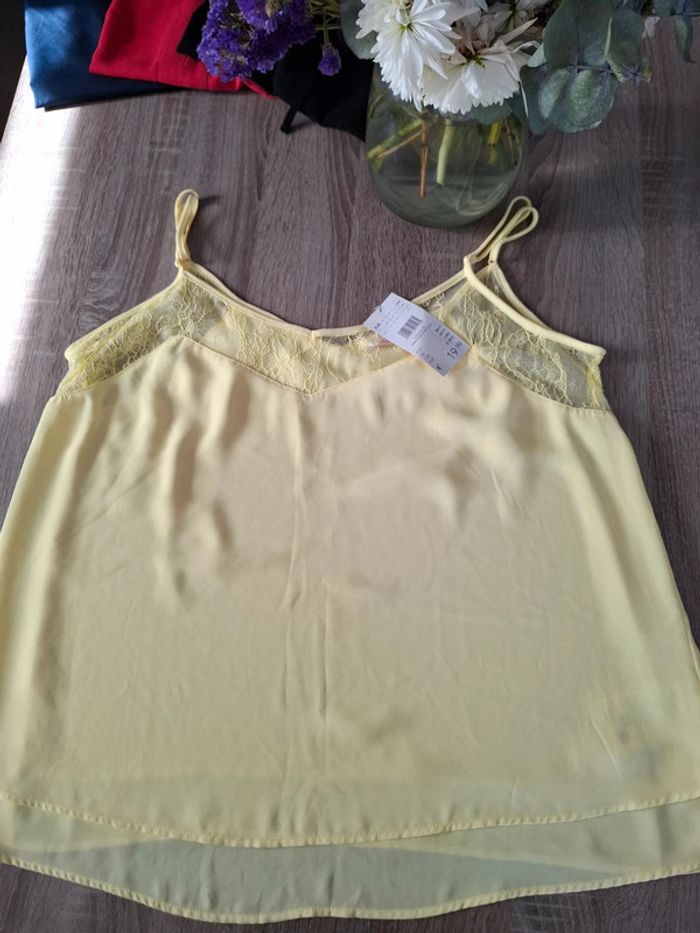 Lot de top femme 44 ou XL - photo numéro 12