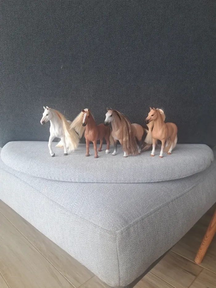 Lot chevaux Schleich