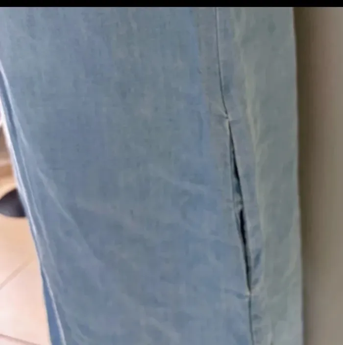 Jolie robe en jean souple Zara woman - photo numéro 4
