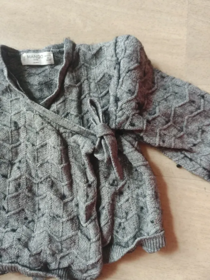 Brassière /Gilet Mango 3/6 mois - photo numéro 3