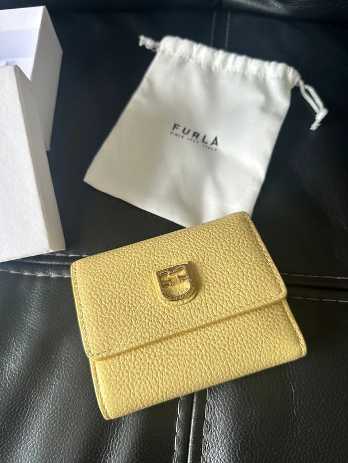 Portefeuille cuir Furla - photo numéro 2