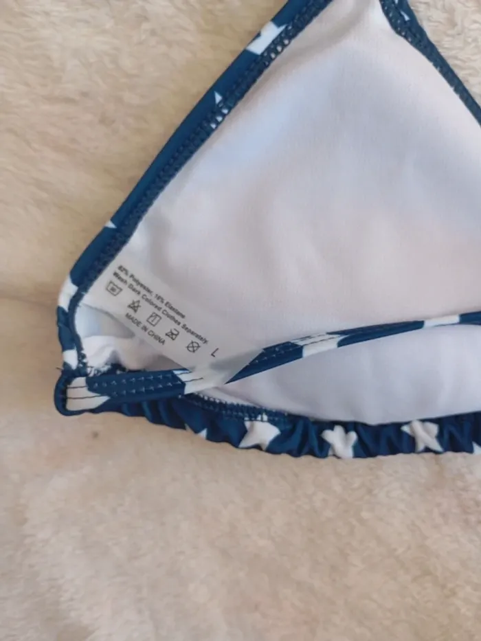 Haut de maillot de bain neuf - photo numéro 3