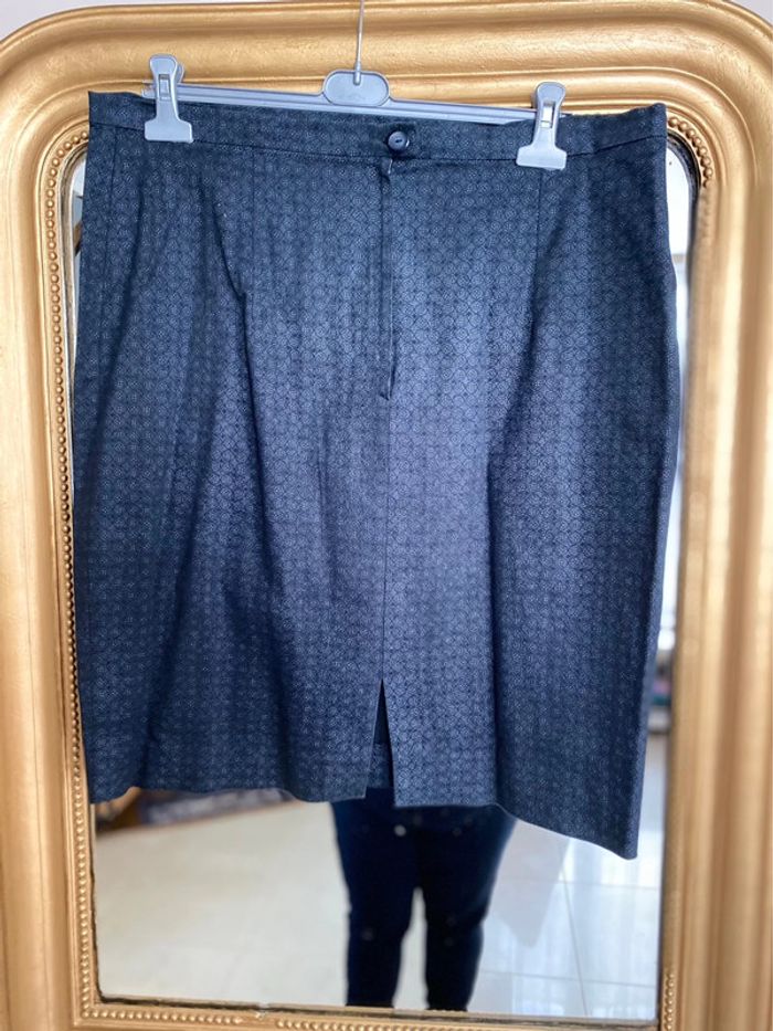 Jupe droite marine - photo numéro 2