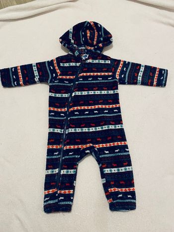 Grenouillère Noël 12 mois – Bleu foncé flocons & rennes – Zip avant – Très bon état
