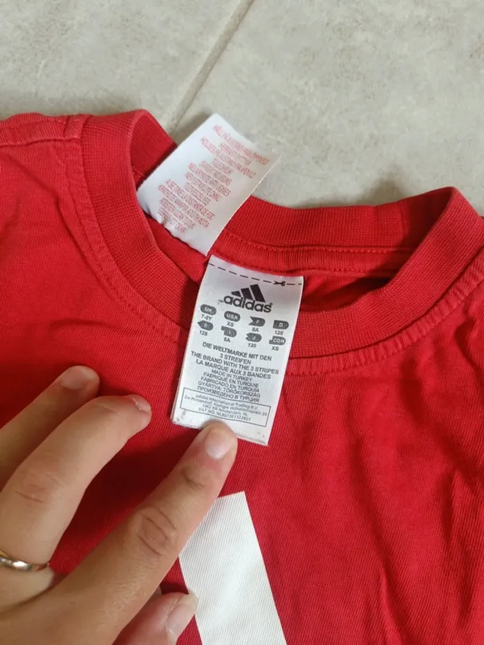 Tee shirt adidas taille 8 ans - photo numéro 3